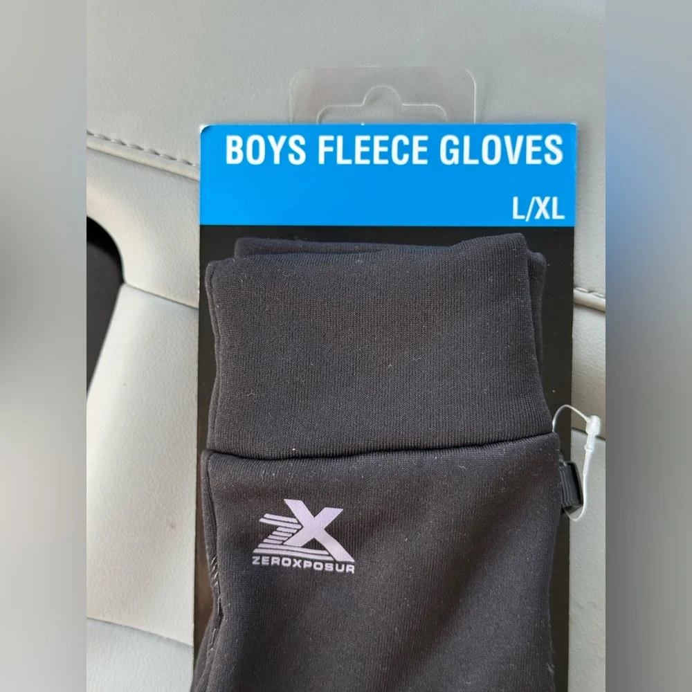 Zeroxposure Boys Fleece Black Gloves Touchscreen L/XL